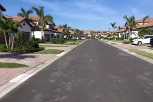 12047 Hawthorn Lake Dr, Fort Myers, FL 33913 - Photo 3