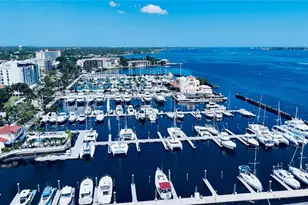 217 9th St E, Bradenton, FL 34208 - Photo 29