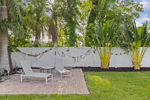 217 9th St E, Bradenton, FL 34208 - Photo 21