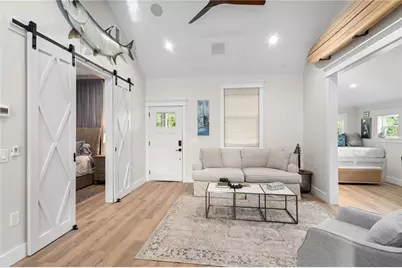 217 9th Street E, Bradenton, FL 34208 - Photo 7