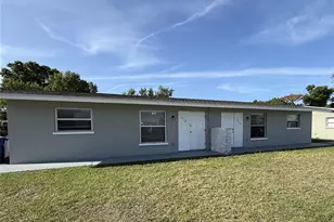 518 Briarwood Rd, Venice, FL 34293 - Photo 1