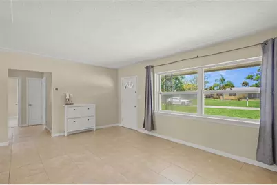 5903 Murdock Avenue, Sarasota, FL 34231 - Photo 5