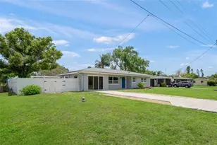 5903 Murdock Ave, Sarasota, FL 34231 - Photo 3