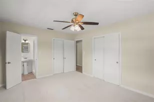 5903 Murdock Ave, Sarasota, FL 34231 - Photo 15