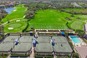 9320 Clubside Cir, Sarasota, FL 34238 - Photo 31