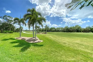9320 Clubside Cir, Sarasota, FL 34238 - Photo 25