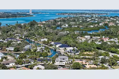 558 Venice Lane, Sarasota, FL 34242 - Photo 89