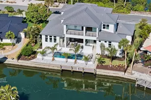 558 Venice Ln, Sarasota, FL 34242 - Photo 81