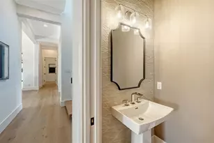 558 Venice Ln, Sarasota, FL 34242 - Photo 39