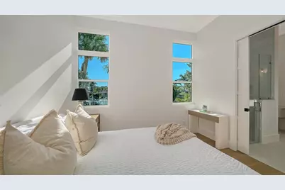 558 Venice Lane, Sarasota, FL 34242 - Photo 37