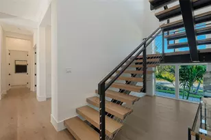 558 Venice Ln, Sarasota, FL 34242 - Photo 23