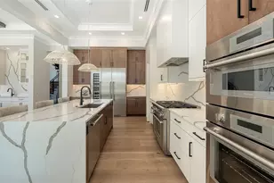 558 Venice Ln, Sarasota, FL 34242 - Photo 19