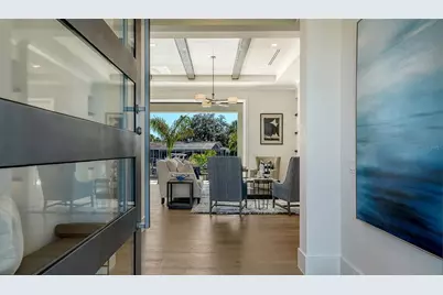 558 Venice Lane, Sarasota, FL 34242 - Photo 5