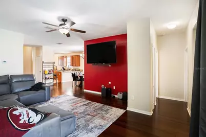 914 Peregrine Hill Place, Ruskin, FL 33570 - Photo 7