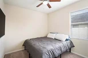 914 Peregrine Hill Pl, Ruskin, FL 33570 - Photo 15