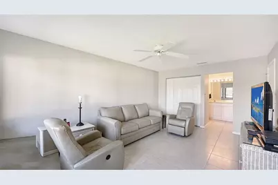 5207 Willow Links #34, Sarasota, FL 34235 - Photo 19