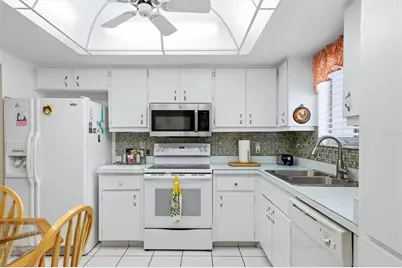 1505 Lakeside Way #153, Sarasota, FL 34232 - Photo 9