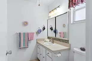 1505 Lakeside Way, Sarasota, FL 34232 - Photo 19