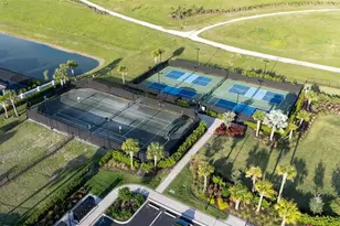 6032 Grandview Hill Ct, Bradenton, FL 34203 - Photo 55