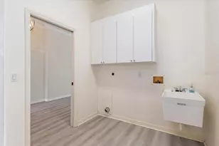 700 Silk Oak Dr, Venice, FL 34293 - Photo 23