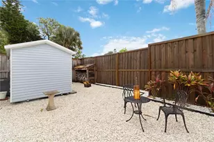 2134 Hively St, Sarasota, FL 34231 - Photo 25