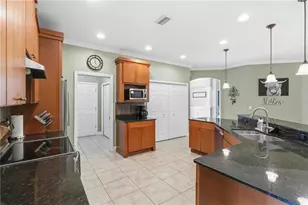 15458 Mulholland Rd, Parrish, FL 34219 - Photo 17