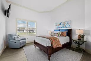 3129 Founders Club Dr, Sarasota, FL 34240 - Photo 35