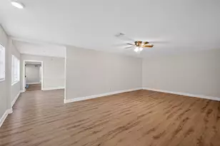 1501 7th St SE, Winter Haven, FL 33880 - Photo 5