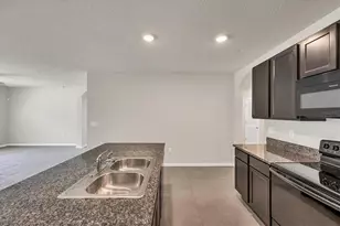 153 Tierra Verde Way, Bradenton, FL 34212 - Photo 9