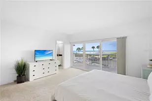 5830 Midnight Pass Rd, Sarasota, FL 34242 - Photo 5