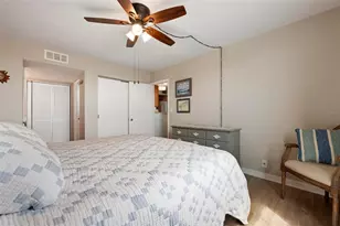 2901 26th St W, Bradenton, FL 34205 - Photo 17