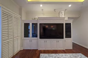 7460 Paurotis Ct, Sarasota, FL 34241 - Photo 9