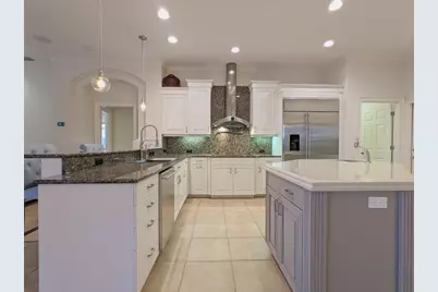 7460 Paurotis Court, Sarasota, FL 34241 - Photo 15