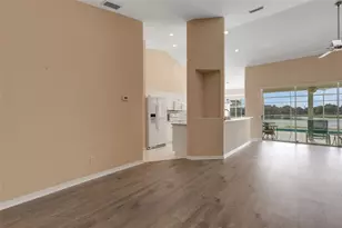 8976 Whitemarsh Ave, Sarasota, FL 34238 - Photo 17