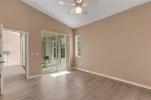 8976 Whitemarsh Ave, Sarasota, FL 34238 - Photo 35