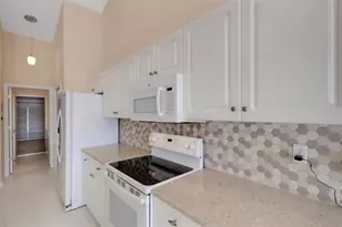 8976 Whitemarsh Ave, Sarasota, FL 34238 - Photo 31