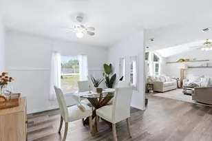 6125 Shirley Ave, Gibsonton, FL 33534 - Photo 15