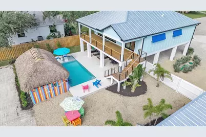 9470 Colony Drive, North Fort Myers, FL 33917 - Photo 3