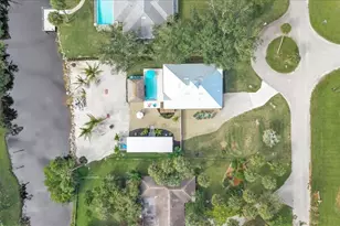 9470 Colony Dr, North Fort Myers, FL 33917 - Photo 5