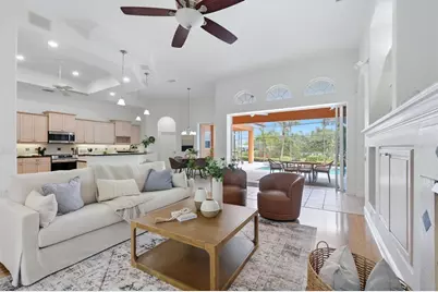 1740 Amberwynd Circle W, Palmetto, FL 34221 - Photo 9