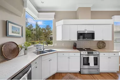 542 Misty Pine Drive, Venice, FL 34292 - Photo 11