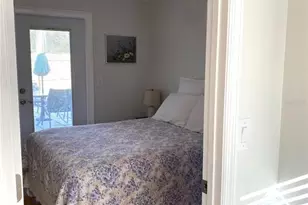 2403 Browning St, Sarasota, FL 34237 - Photo 21