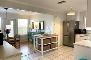 2403 Browning St, Sarasota, FL 34237 - Photo 5