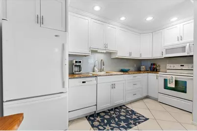 6708 Sarasea Circle #202, Sarasota, FL 34242 - Photo 13