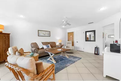 6708 Sarasea Circle #202, Sarasota, FL 34242 - Photo 7