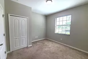 19353 Nearpoint Dr, Venice, FL 34292 - Photo 15