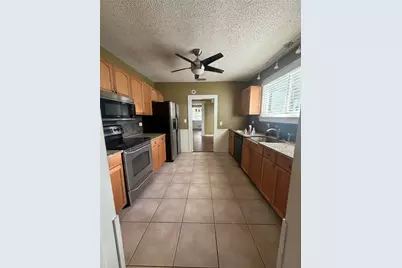 814 26th Street W, Bradenton, FL 34205 - Photo 7