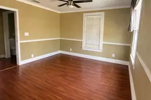 814 26th St W, Bradenton, FL 34205 - Photo 9