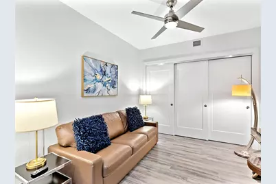 1709 N Tamiami Trail #318, Sarasota, FL 34234 - Photo 7