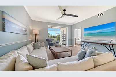 9641 Castle Point Drive #1214, Sarasota, FL 34238 - Photo 5